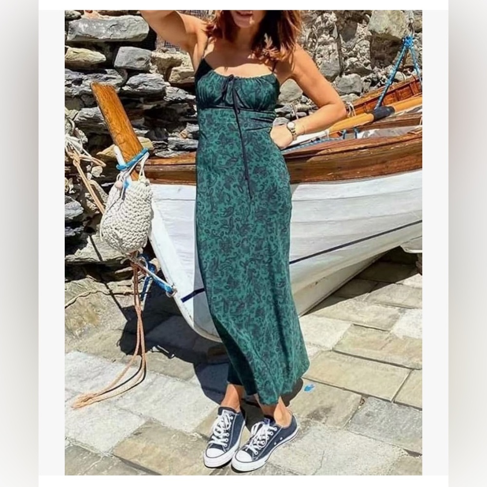NEW! Elegant Green Sleeveless Dress-S